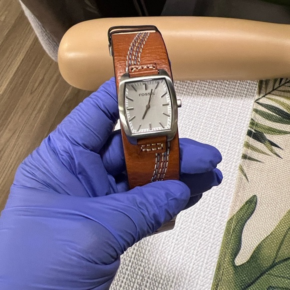 Fossil Silver Case Watch with Tan Leather Strap main image 13